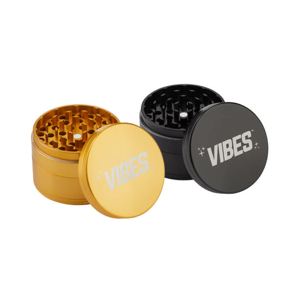Vibes x Aerospaced Grinder Mill 4 parts in black and gold colour inner. From anodised aluminum of premium quality.